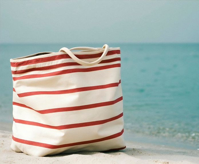 Eco-friendly beach totes for sustainable and stylish seaside fun